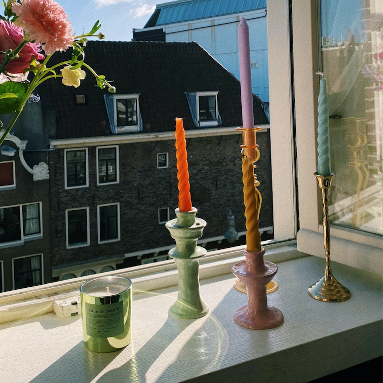 Home by Lily Oostende Anna Nina inrichting keuken decoratie kaarsen kandelaar